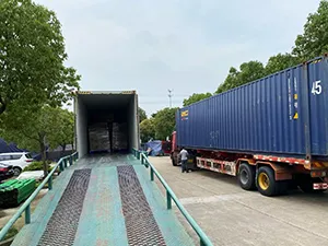 Chargement professionnel de conteneurs